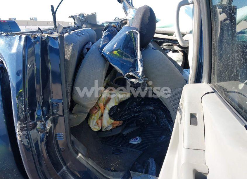 Photo 8 of 2019 Nissan Frontier SV (VIN 1N6AD0EV5KN792095)