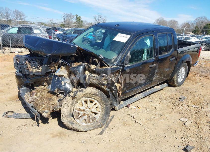 Photo 2 of 2016 Nissan Frontier SV (VIN 1N6AD0EV6GN740885)