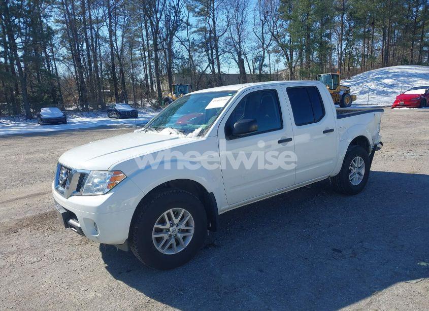 Photo 2 of 2019 Nissan Frontier SV (VIN 1N6AD0EV6KN756156)
