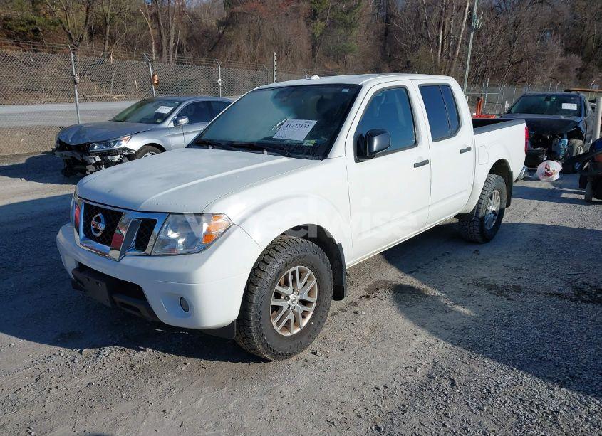 Photo 2 of 2016 Nissan Frontier SV (VIN 1N6AD0EV7GN902877)
