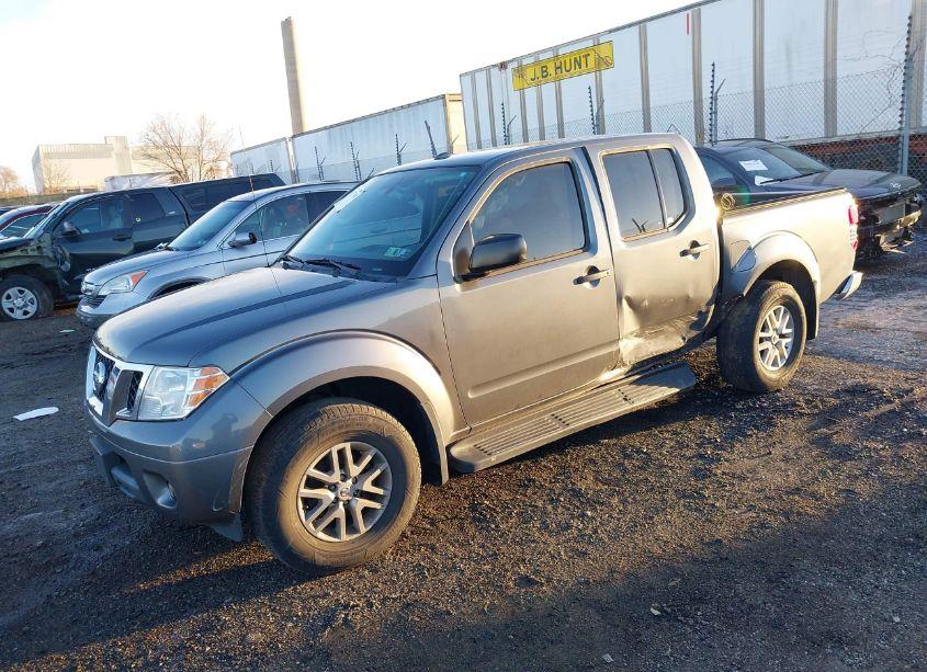 Photo 2 of 2017 Nissan Frontier SV (VIN 1N6AD0EV7HN743201)