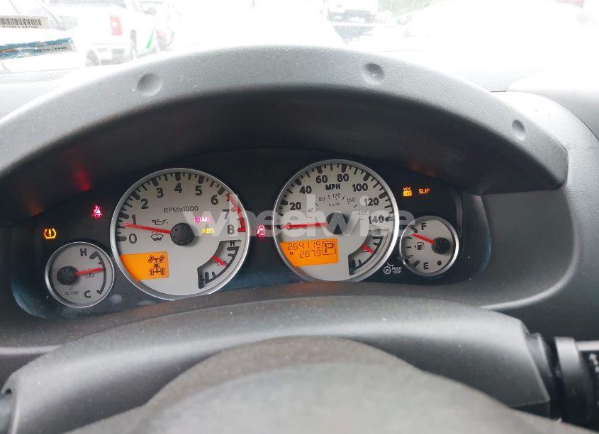 Photo 7 of 2011 Nissan Frontier PRO-4X (VIN 1N6AD0EV8BC404904)