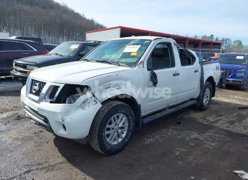 Photo 2 of 2016 Nissan Frontier SV (VIN 1N6AD0EV8GN703711)