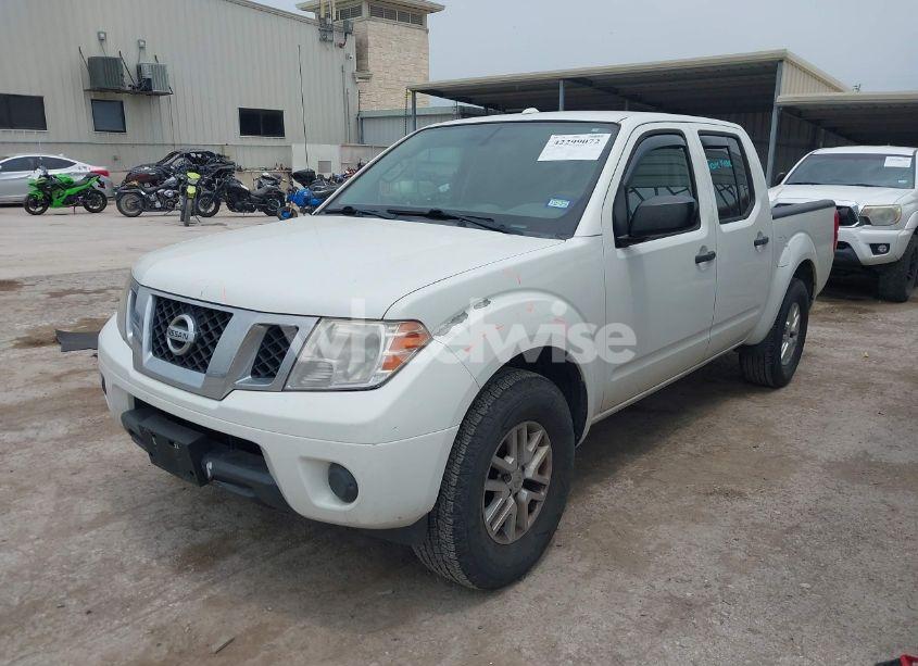 Photo 2 of 2017 Nissan Frontier SV (VIN 1N6AD0EV8HN726360)
