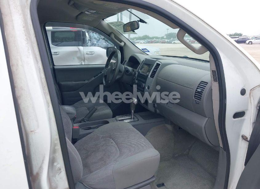 Photo 5 of 2017 Nissan Frontier SV (VIN 1N6AD0EV8HN726360)