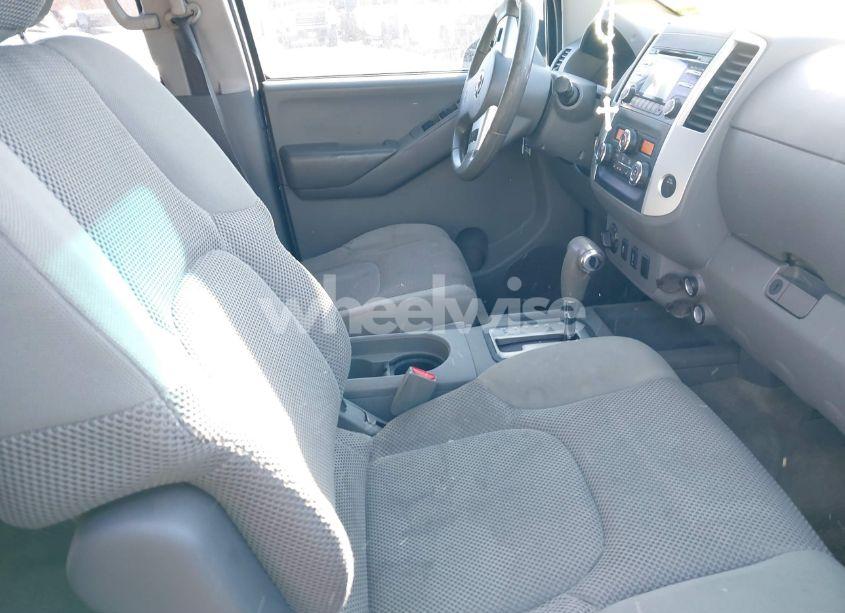 Photo 5 of 2013 Nissan Frontier SV (VIN 1N6AD0EV9DN756400)