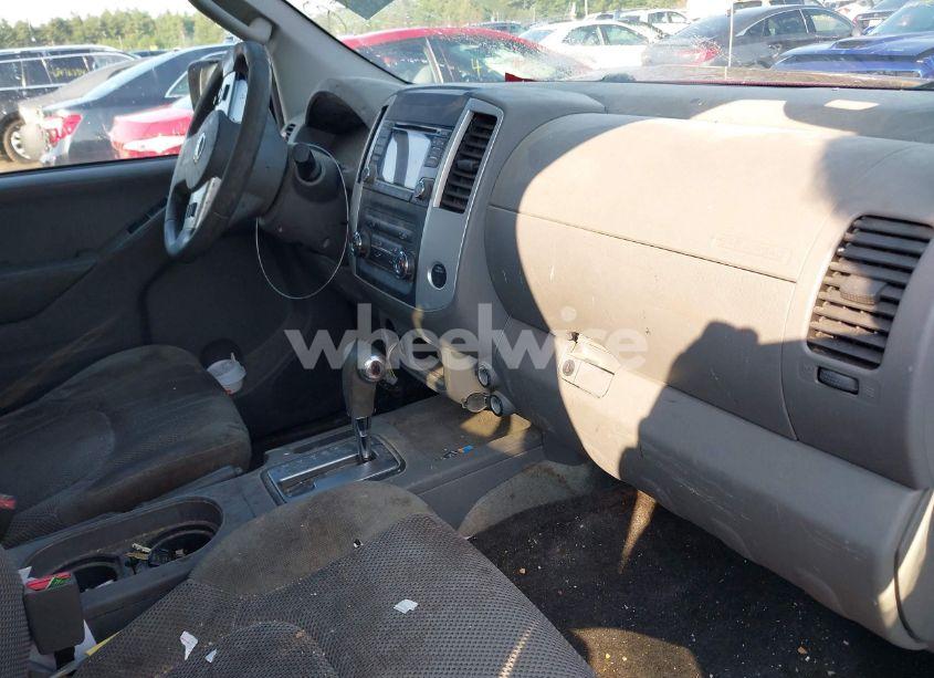 Photo 5 of 2015 Nissan Frontier SV (VIN 1N6AD0EV9FN723464)