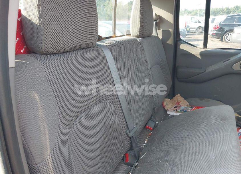 Photo 8 of 2015 Nissan Frontier SV (VIN 1N6AD0EV9FN723464)