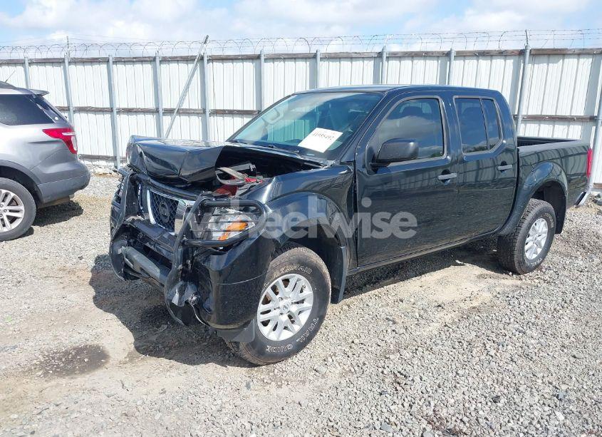 Photo 2 of 2019 Nissan Frontier SV (VIN 1N6AD0EV9KN701717)