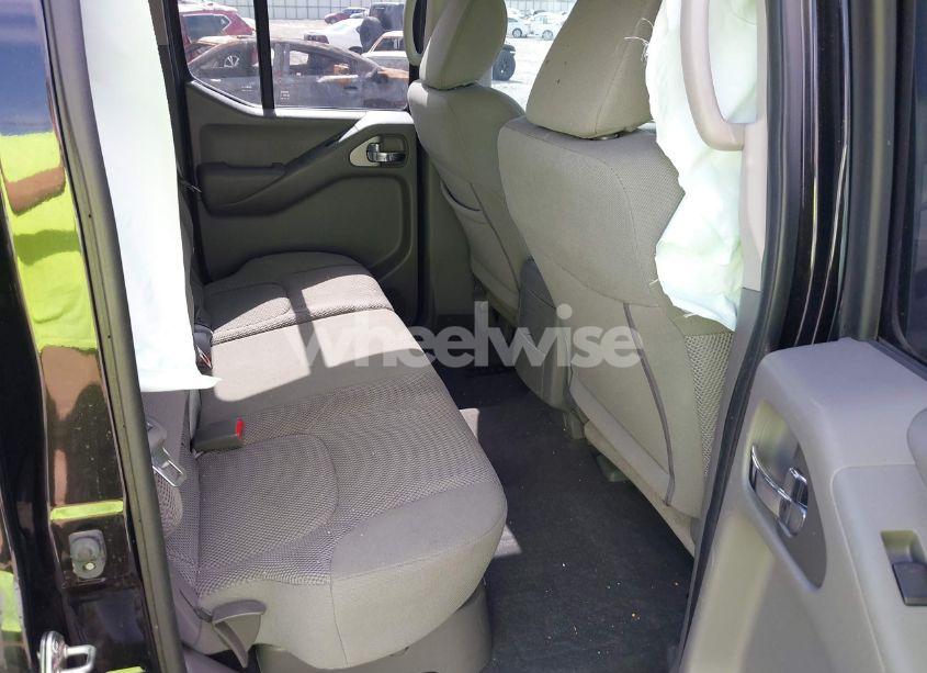 Photo 8 of 2019 Nissan Frontier SV (VIN 1N6AD0EV9KN701717)