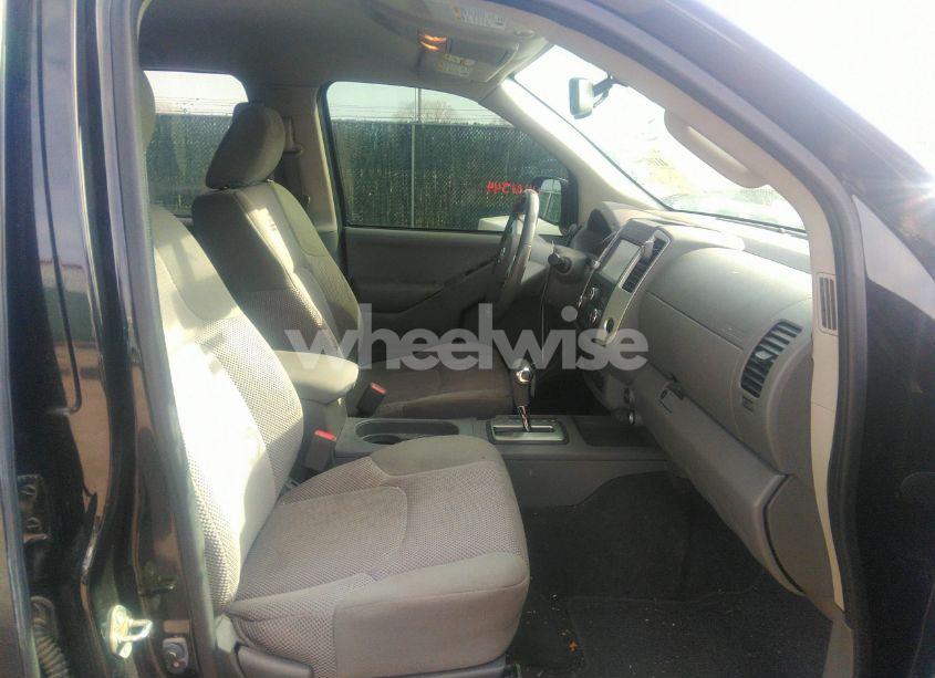 Photo 5 of 2019 Nissan Frontier SV (VIN 1N6AD0EV9KN795081)