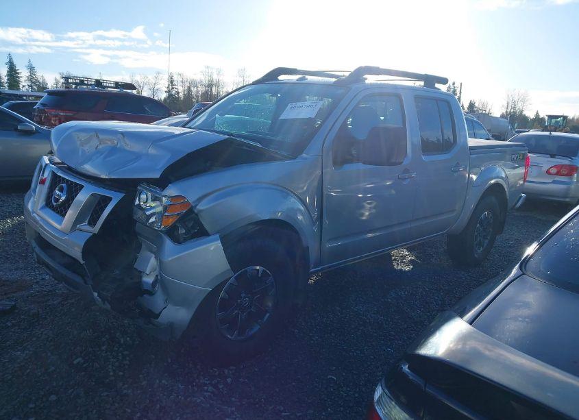 Photo 2 of 2017 Nissan Frontier PRO-4X (VIN 1N6AD0EVXHN731155)