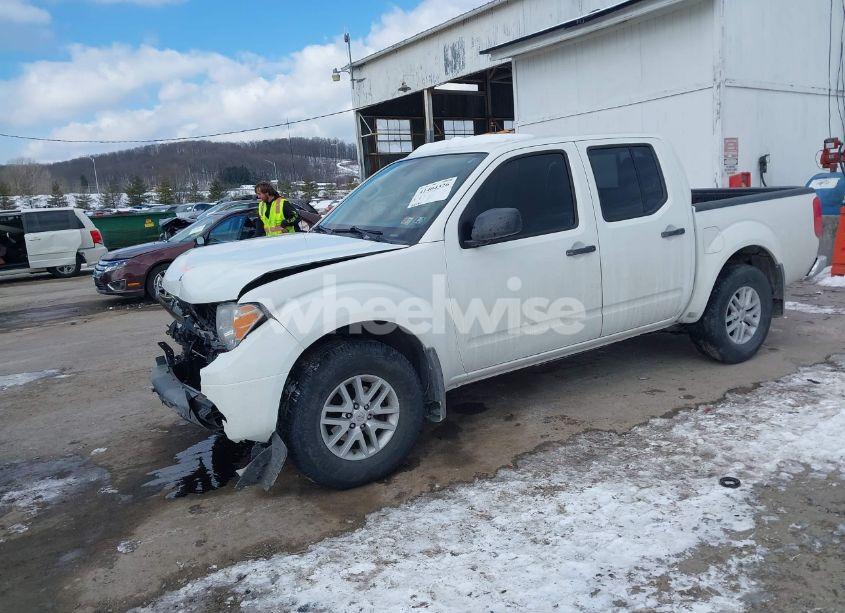 Photo 2 of 2017 Nissan Frontier SV (VIN 1N6AD0EVXHN752880)