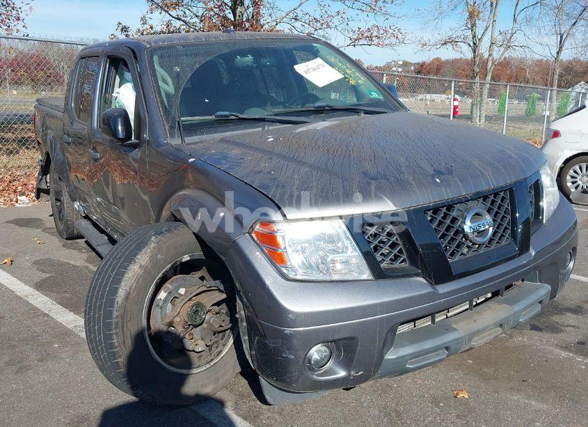 2018 Nissan Frontier SV (VIN 1N6AD0EVXJN746177) main photo