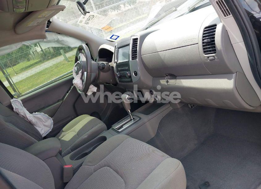 Photo 5 of 2019 Nissan Frontier SV (VIN 1N6AD0EVXKN701354)