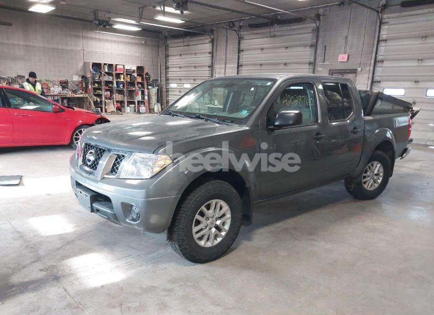 Photo 2 of 2019 Nissan Frontier SV (VIN 1N6AD0EVXKN723192)