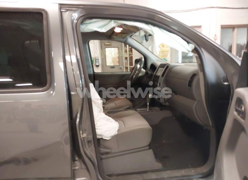 Photo 5 of 2019 Nissan Frontier SV (VIN 1N6AD0EVXKN723192)