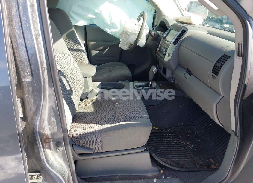 Photo 5 of 2019 Nissan Frontier SV (VIN 1N6AD0EVXKN771081)