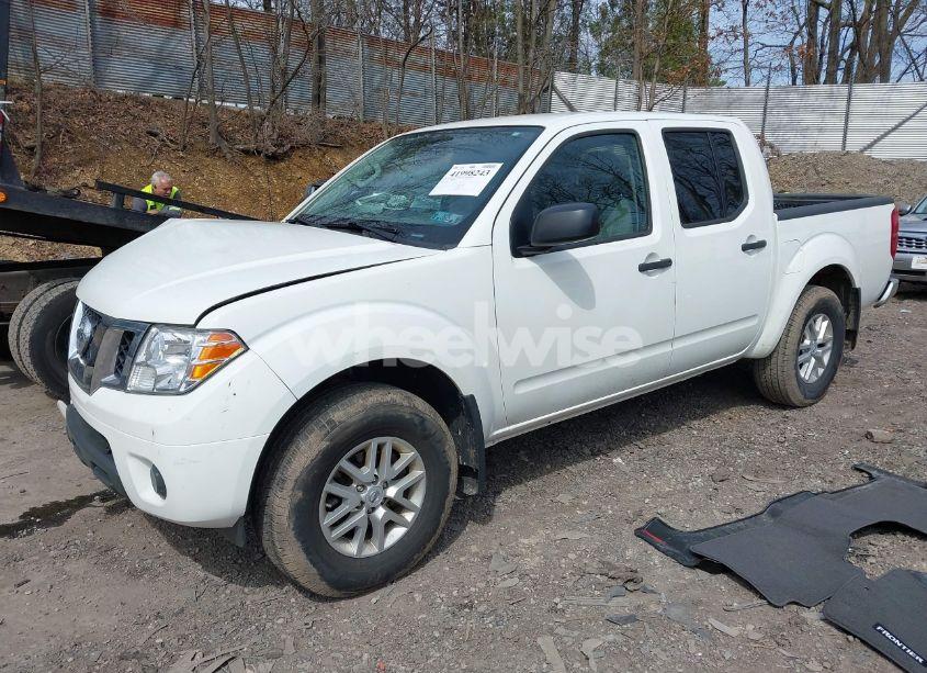 Photo 2 of 2019 Nissan Frontier SV (VIN 1N6AD0EVXKN790732)