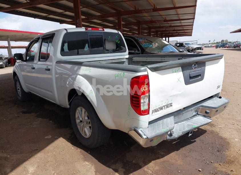 Photo 3 of 2016 Nissan Frontier SV (VIN 1N6AD0FR2GN718755)