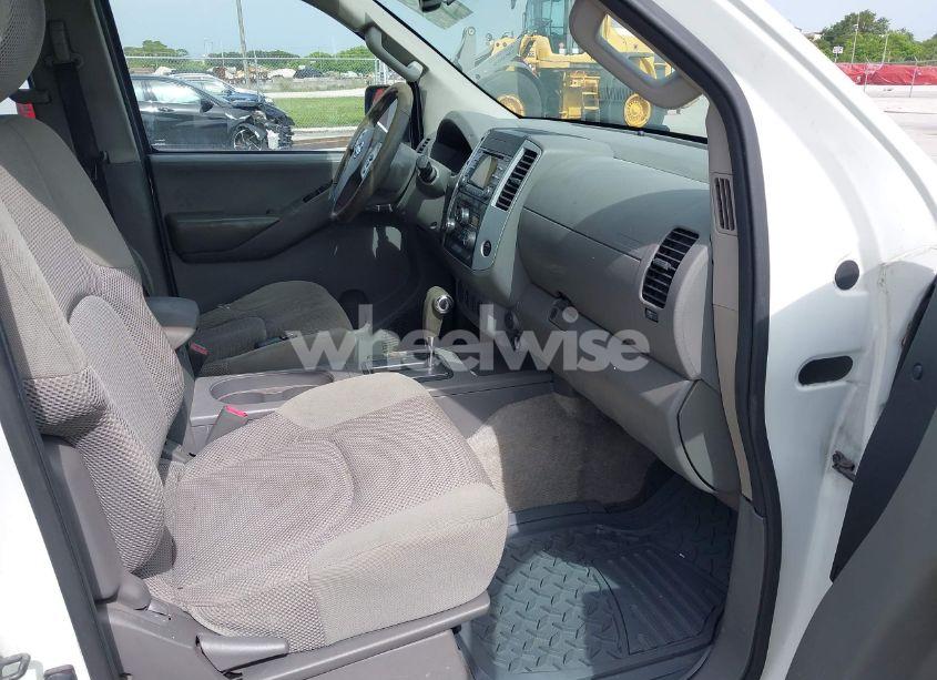 Photo 5 of 2013 Nissan Frontier SV (VIN 1N6AD0FR3DN735236)