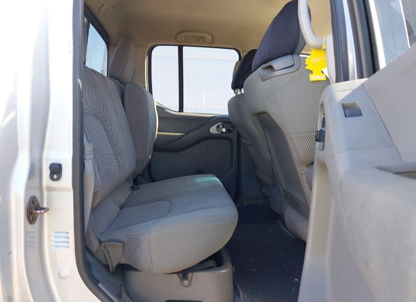 Photo 8 of 2014 Nissan Frontier SV (VIN 1N6AD0FR9EN754648)