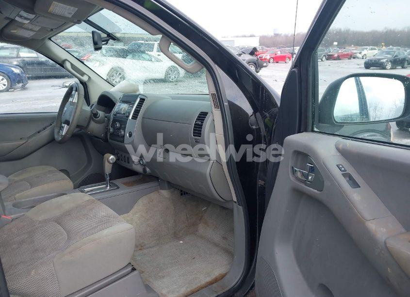 Photo 5 of 2013 Nissan Frontier SV (VIN 1N6AD0FV2DN736231)