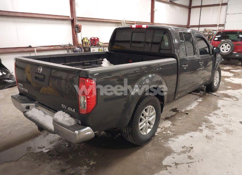 Photo 4 of 2015 Nissan Frontier SL/SV (VIN 1N6AD0FV3FN723829)