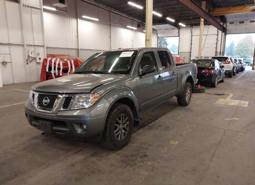 Photo 2 of 2016 Nissan Frontier SV (VIN 1N6AD0FV3GN762356)