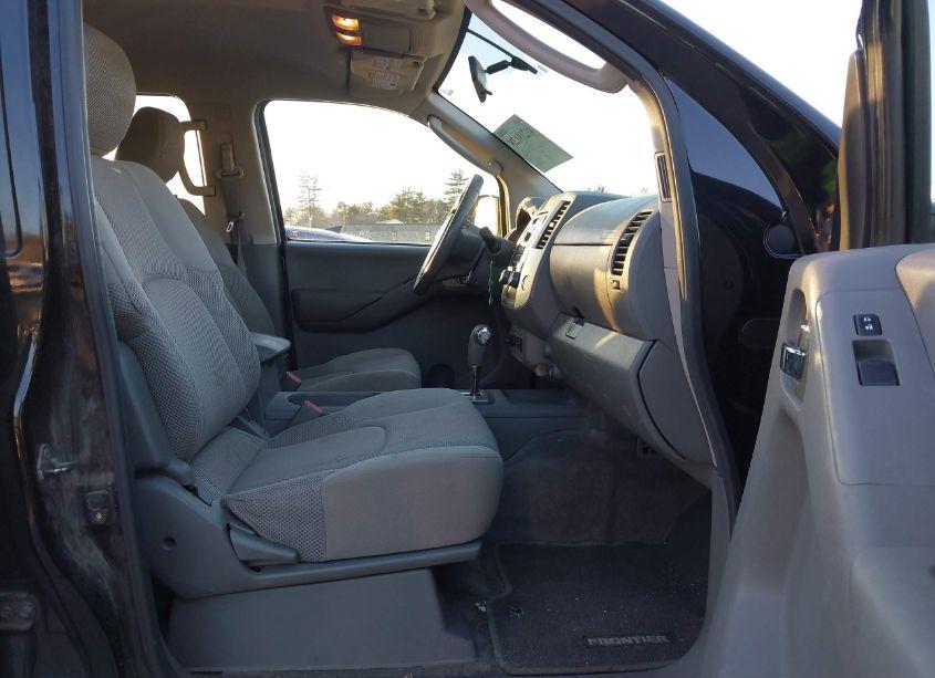 Photo 5 of 2010 Nissan Frontier SE (VIN 1N6AD0FV6AC440152)