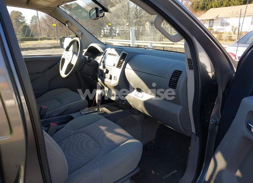 Photo 5 of 2017 Nissan Frontier SV (VIN 1N6AD0FV6HN709846)