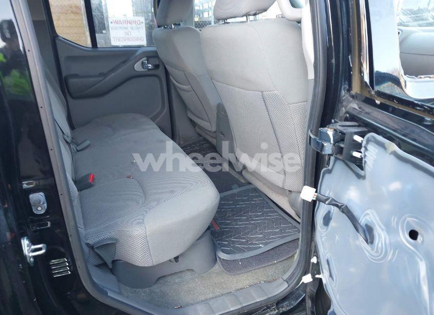 Photo 8 of 2017 Nissan Frontier SV (VIN 1N6AD0FVXHN778023)