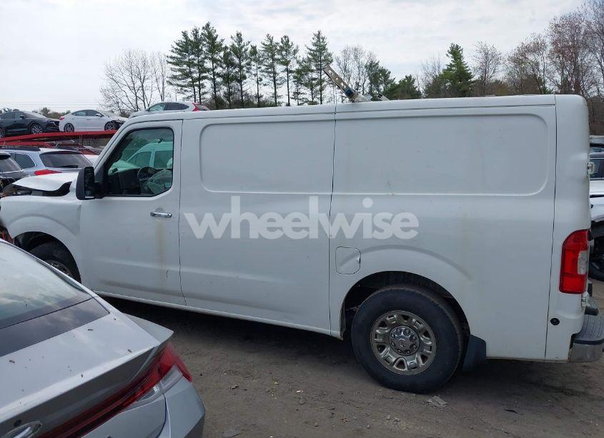 Photo 14 of 2017 Nissan Nv CARGO NV3500 HD SL V8 (VIN 1N6AF0KY4HN812208)