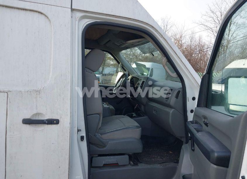 Photo 5 of 2012 Nissan Nv 2500 NV2500 HD S V8 (VIN 1N6AF0LY7CN101884)