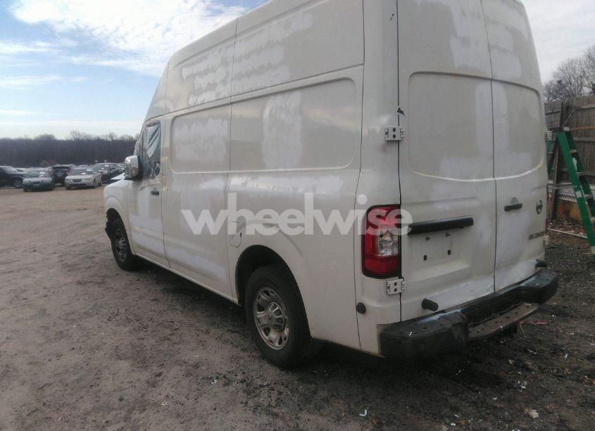 Photo 3 of 2017 Nissan Nv CARGO NV2500 HD SV V8 (VIN 1N6AF0LYXHN807805)
