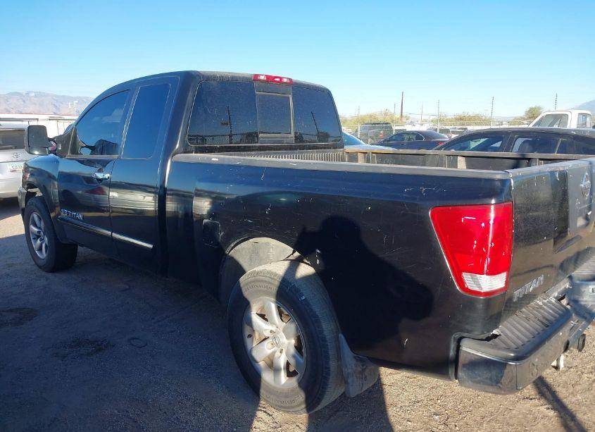 Photo 3 of 2005 Nissan Titan SE (VIN 1N6BA06A05N572358)