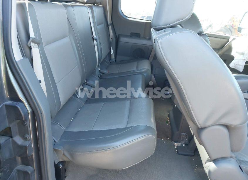 Photo 8 of 2005 Nissan Titan LE (VIN 1N6BA06A25N519015)