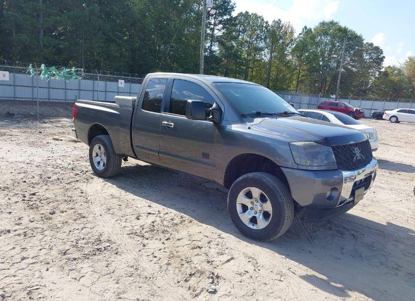 2007 Nissan Titan SE (VIN 1N6BA06A47N240183) main photo