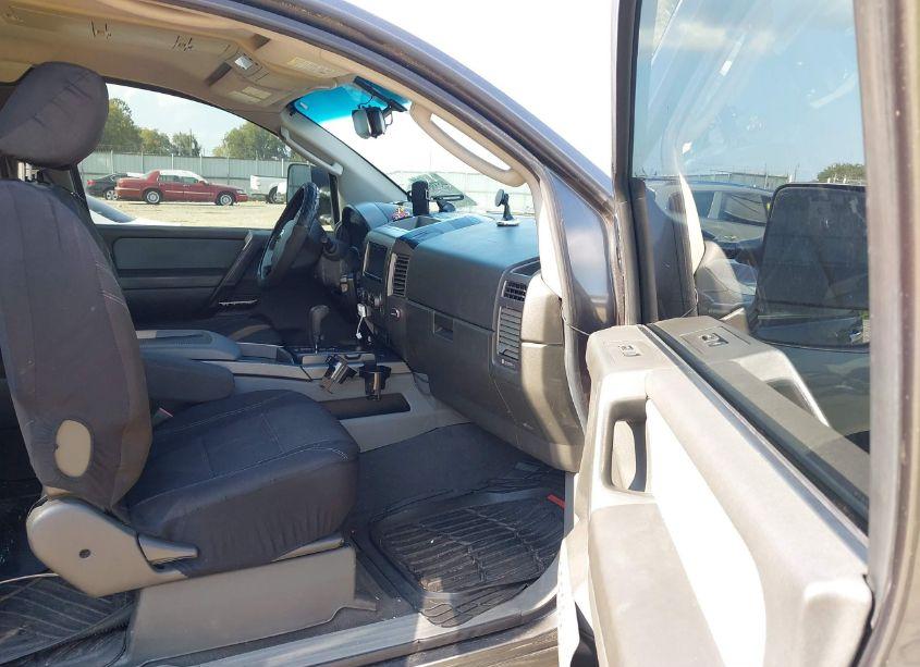 Photo 5 of 2007 Nissan Titan SE (VIN 1N6BA06A47N240183)