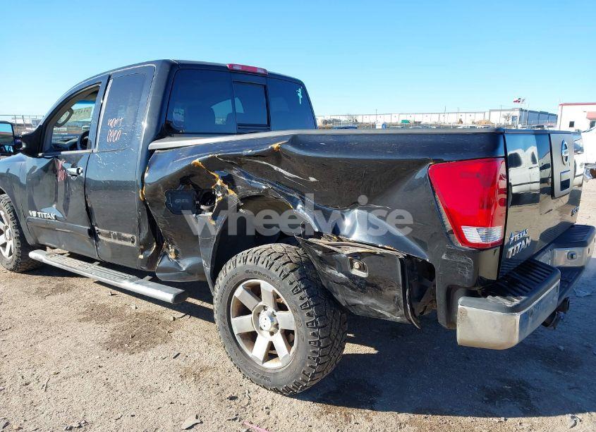 Photo 6 of 2005 Nissan Titan SE (VIN 1N6BA06A75N558814)