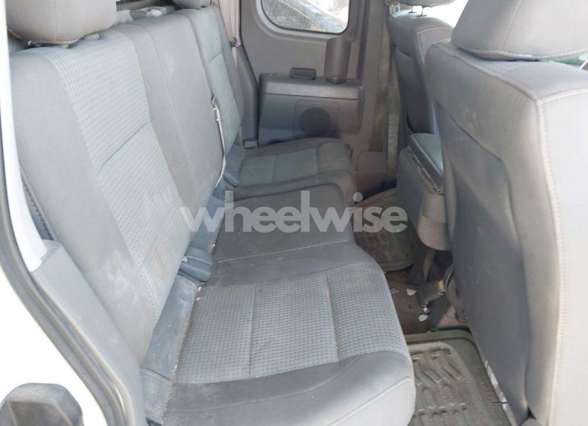 Photo 8 of 2005 Nissan Titan SE (VIN 1N6BA06A95N561620)