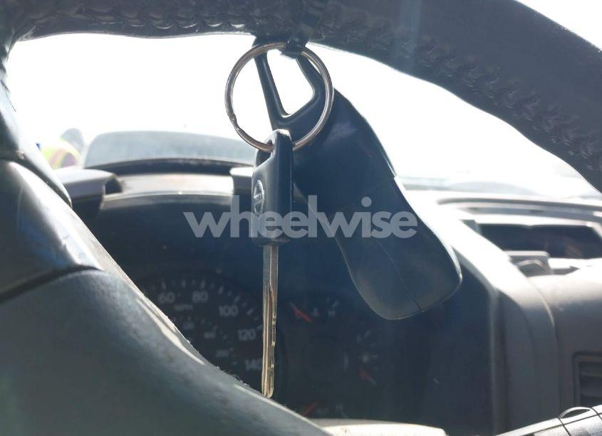 Photo 11 of 2005 Nissan Titan SE (VIN 1N6BA06AX5N561917)