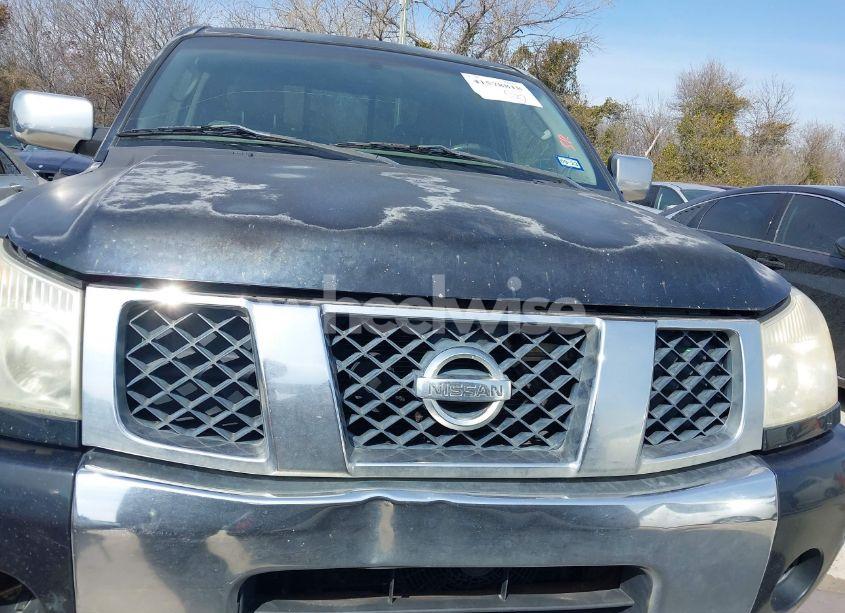 Photo 6 of 2005 Nissan Titan SE (VIN 1N6BA06AX5N561917)