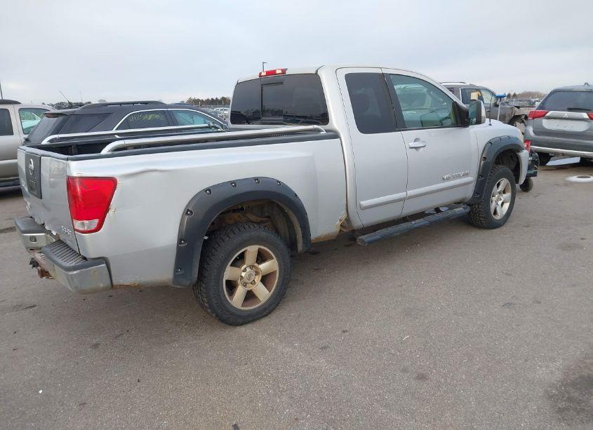 Photo 4 of 2005 Nissan Titan SE (VIN 1N6BA06B05N579321)