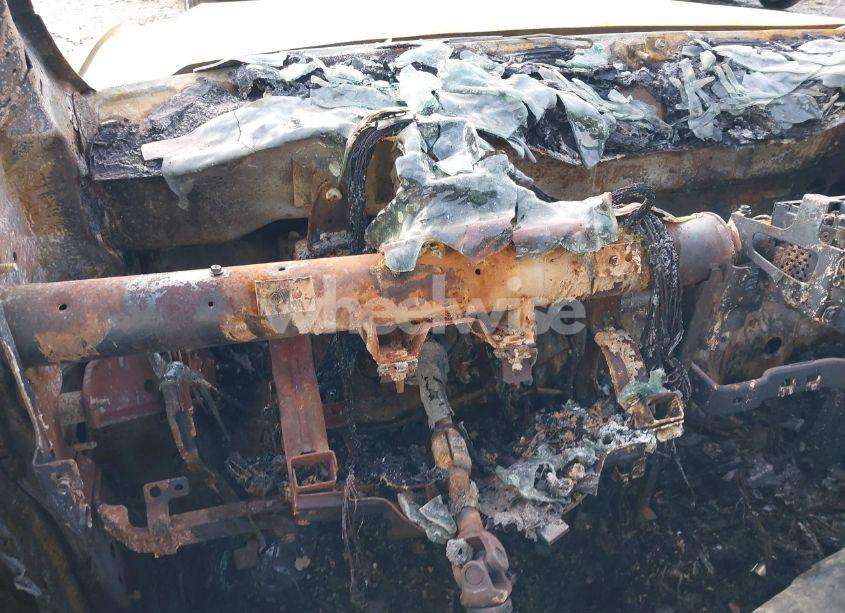 Photo 7 of 2005 Nissan Titan SE (VIN 1N6BA06B55N544211)