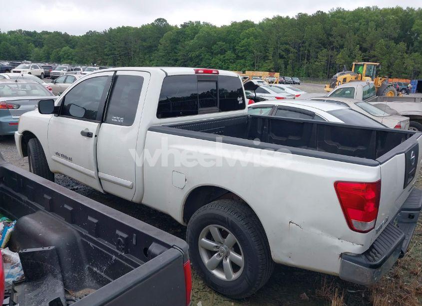 Photo 3 of 2008 Nissan Titan SE (VIN 1N6BA06C38N351875)