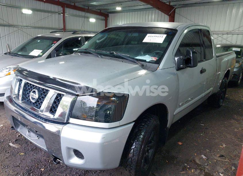Photo 2 of 2009 Nissan Titan SE (VIN 1N6BA06C39N307411)