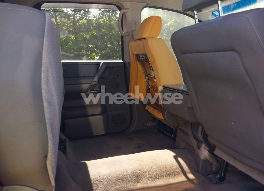 Photo 8 of 2005 Nissan Titan XE (VIN 1N6BA07A15N563036)