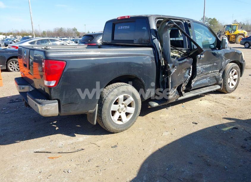 Photo 4 of 2005 Nissan Titan LE (VIN 1N6BA07A35N572627)