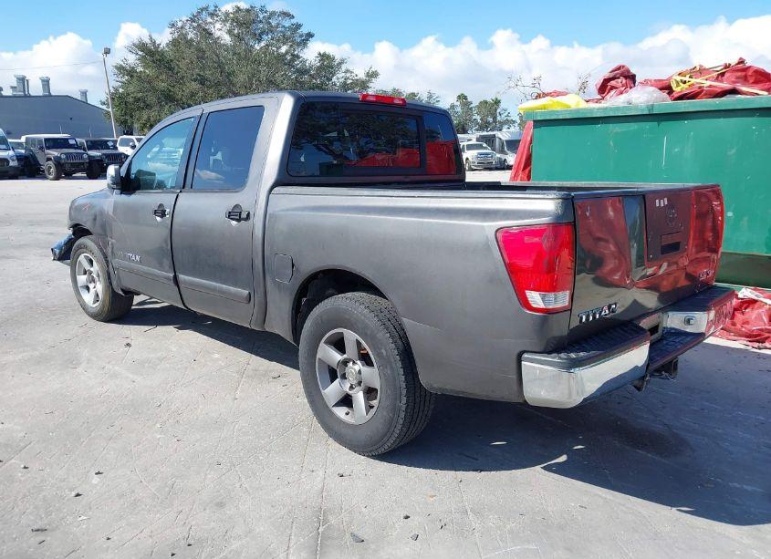 Photo 3 of 2005 Nissan Titan SE (VIN 1N6BA07A45N528488)